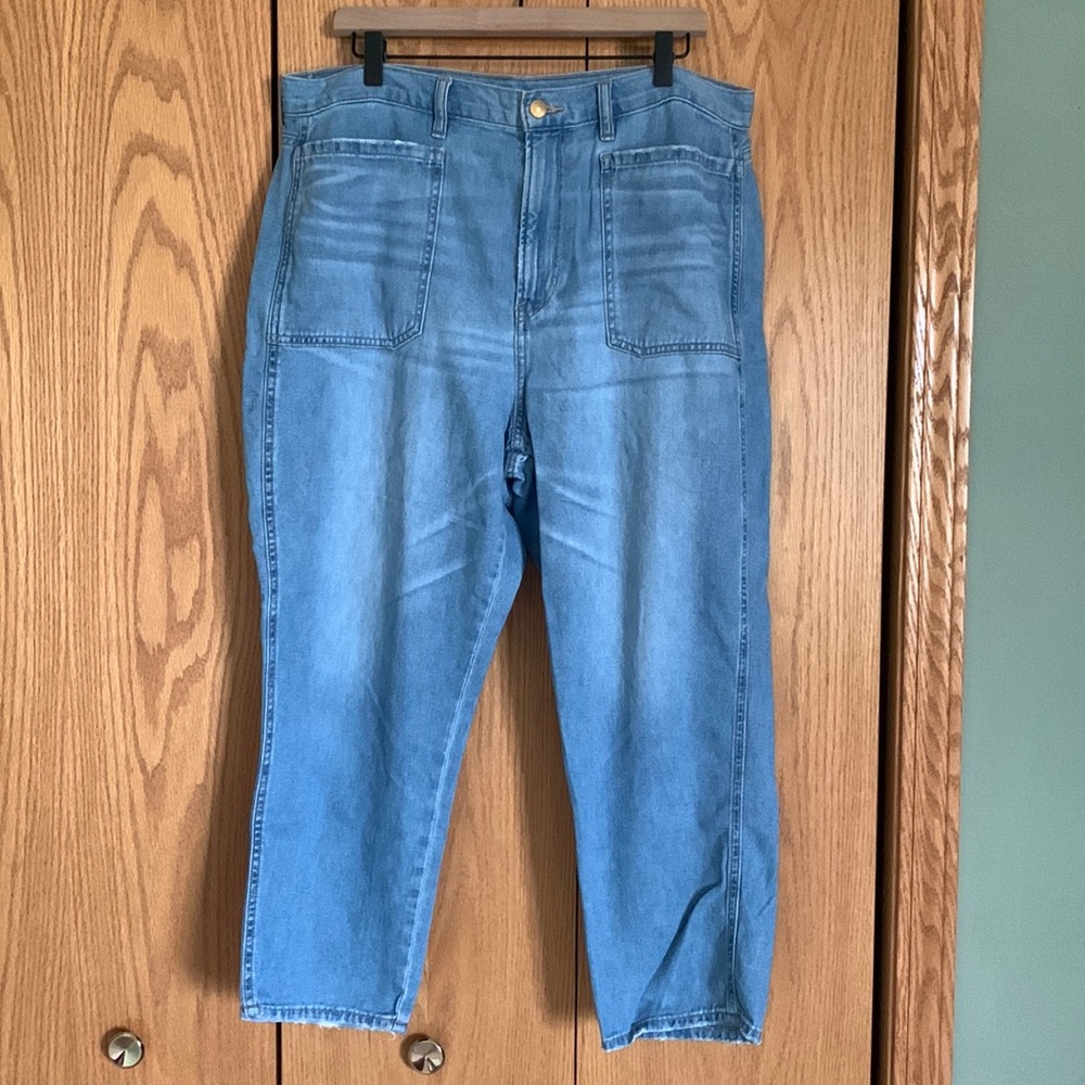 American Eagle Outfitters Blue Straight Leg Jeans